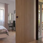 Urban Terrace Apartament Pula