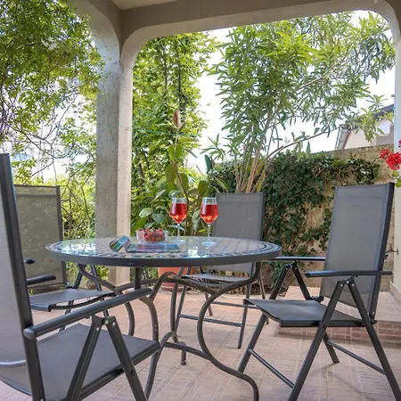 Urban Terrace * Пула